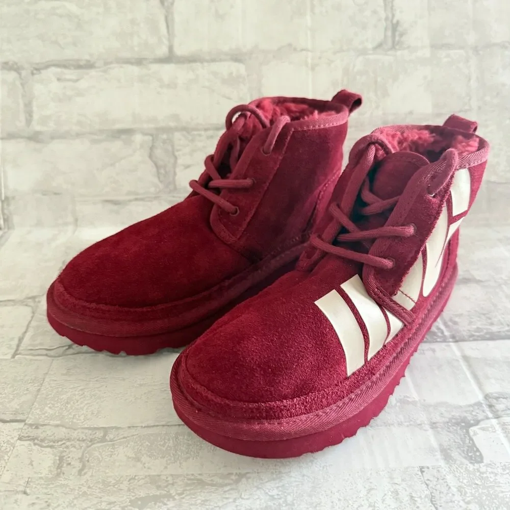 UGG Kids Neumel Chopd Lace Up Booties Burgundy Wool Lined Modern Chukka Sz 3